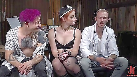 Busty slut with a hot body gets fingered and fucked