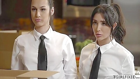 Horny brunette shemale 18+ with small tits and deepthroat