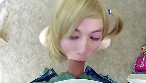 Amateur shemale gets her pussy pounded hard in a deep throat vid