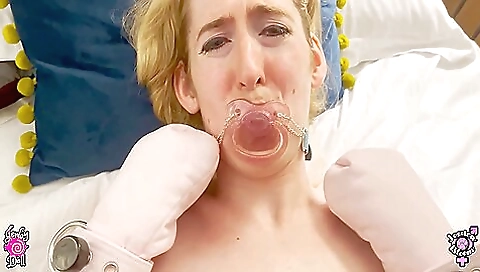 Busty stepmom seduces small-titted babe for bondage